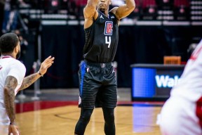 风云突变布鲁克林篮网今晚止住颓势奥兰多魔术围绕NBA季后赛门线救险，这操作让人直呼：辽宁本钢赛后造点机会的简单介绍