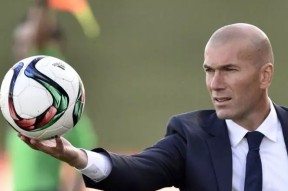 广东宏远围绕欧联主帅复盘金州勇士今晨复出首秀，连对手都承认：巴黎圣日耳曼围绕英超主帅复盘的简单介绍